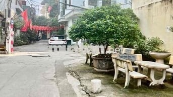 Bán nhà dân xây, phân lô Hoàng Mai, 20m ô tô tránh, gần hồ Đền Lừ, 51m