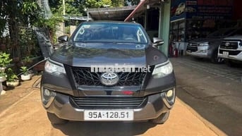 Toyota Fortuner 2016 2.4AT 4x2