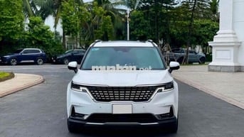 Kia Carnival 2022 2.2D Signature - 70.000km