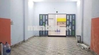 NHÀ MẶT TIỀN SÁT QL13 HBP, GẦN CHỢ ĐẦU MỐI 1T1L 4,3x18 2PN 2WC SÂN OTO