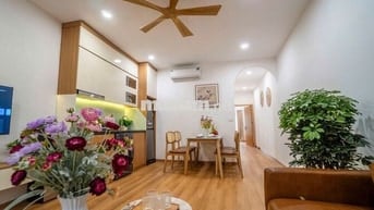 Căn 2N1K rộng 75m², nội thất sang trọng, gần Lotte Ba Đình