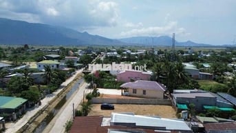 đất ven kênh,gần khu công nghiệp du long