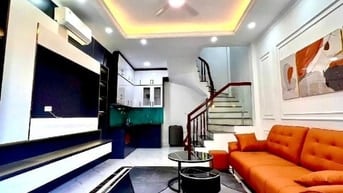 THẠCH BÀN 5TÂNG ĐẸP LUNG LINH 7TỶ XÍU-ÔTÔ ĐỖ CỬA VÀI BƯỚC RA ÔTÔ TRÁNH