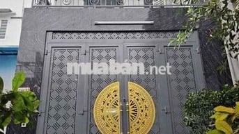Nhà đẹp ý hình gần chợ siêu thị trường học