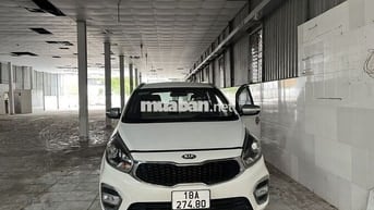 Bán ô tô Kia Rondo 20G 2021 trắng đã qua sử dụng