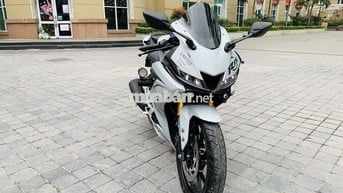 YAMAHA R15 V3 MÀU TRẮNG CHÍNH CHỦ NGUYÊN ZIN.