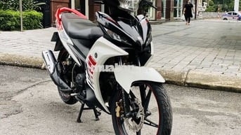 YAMAHA EXCITER 135 MÀU ĐEN TRẮNG XE DI GIỮ GÌN