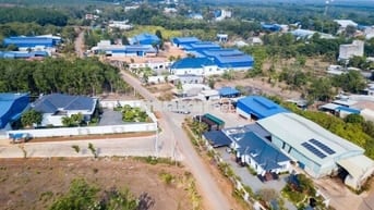 Cần bán đất ngay khu công nghiệp giá 220tr mặt tiền kinh doanh bao sổ
