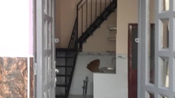 Nhà cho thuê nguyên căn đẹp đường Phạm Hùng phường 4 quận 8, trệt+lầu 