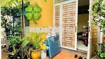 Nhà Trung Tâm gần Emart Phan Văn Trị Ngang 6m