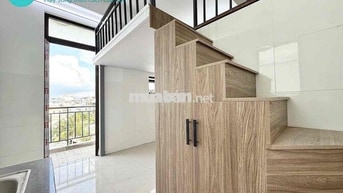 CHO THUÊ PHÒNG CÓ GÁC MỚI- BAN CÔNG GẦN CÔNG VIÊN LÀNG HOA