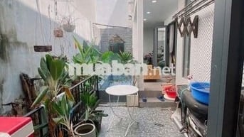 Bán căn Villa Nguyễn Văn Đậu có hồ bới- Phòng đọc sách- sân vườn 3PN