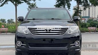 Toyota Fortuner 2015 2.7V 4x4 - 14000 km