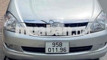 Toyota Innova 2006 G - 240000 km