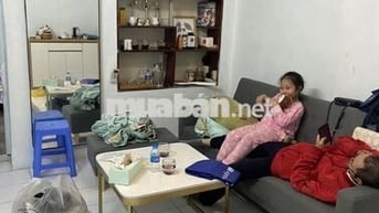 Tập thể 40m2 1 PN, 1PK+ 1 VS C3 Vĩnh Hồ ( gần BV châm cứu TW)