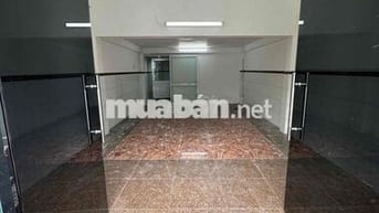 MTKD đường lớn gần Chợ Bình Tây Q6