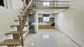 CHDV gác xếp siêu rộng gần đh UFM, TDT, NTT quận 7.  Ở 3-4 bạn hssv.