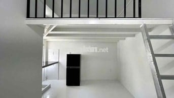 CHO THUÊ PHÒNG TRỌ CÓ GÁC CỬA SỔ THOÁNG QUẬN 10