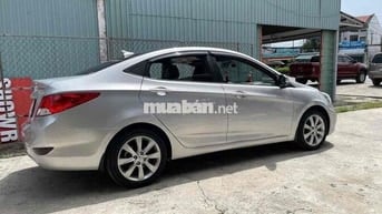 Hyundai Accent 2011 1.4 AT - 89000 km