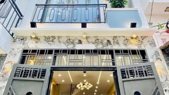 Nhà 50.7m2 Vườn Lài, Q12 xây trệt 2 lầu, giá 2 tỷ 350. Sổ sẵn, hẻm oto
