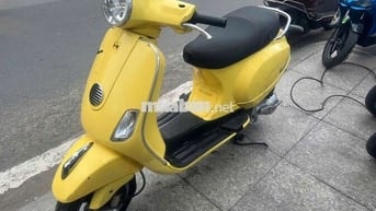Piaggio vespa LX 2010 mới 90% biển số thành phố