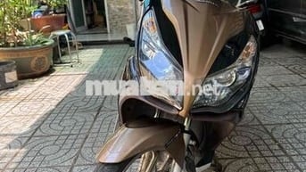 AB 125 mắt cú đời đầu - 2013