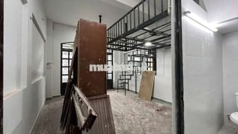 Căn hộ gác ban công thoáng nhà mới xây , ở nhiều bạn được, Cao lỗ f4q8
