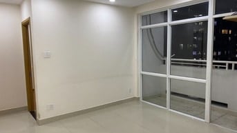 Cho thuê Him Lam Chợ Lớn, nhà trống 10tr, có rèm. LH 0903 675 770