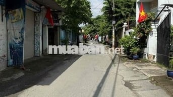 Bán nhà phường Thống Nhất giá rẻ - sát đường chính