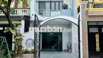 NHÀ BÌNH CHÁNH CHÍNH CHỦ SỔ HỒNG RIÊNG RA GẤP CÓ BỚT