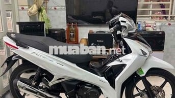 fuled 12/2024 bstp chính chủ, xe lướt