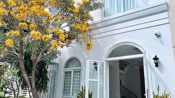 Chủ nhà ngộp bank bán gấp 970tr ngay KDC Gia Hoà cách Q8 5phut