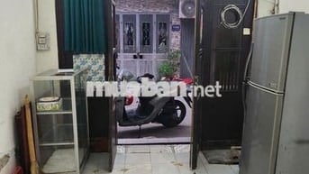 cho thuê 2 tầng nhà ở Đặng Tiến Đông