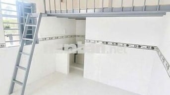 PHÒNG TRỌ BÌNH CHIỂU - MÁY LẠNH - BAN CÔNG - GIỜ GIẤC TỰ DO - VÂN TAY.