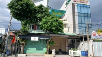 Nhà 3 Tầng 15x60(879m2) Mặt Tiền An Bình - Dĩ An Thu Nhập 100 tr/tháng