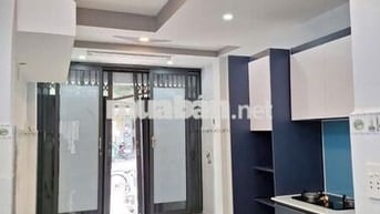 Nhà ở 78m2, 2 phòng ngủ, đường Kênh Tân Hoá