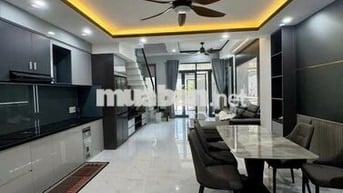 NHÀ 3 TẦNG MỚI KENG LIÊN CHIỂU 4PN 4WC
