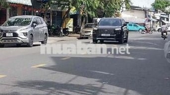 Nhà trệt lầu hoàn công mặt tiền trần ngọc quế phường Ninh Kiều