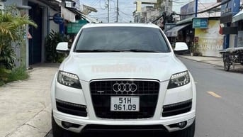 Audi Q7 model 2010 đèn led - 90000 km