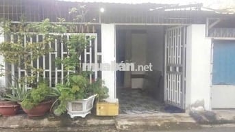 Gấp bán cái nhà 90m2 mà chỉ 799 triệu đã có SHR Tân Hiệp Hóc Môn .