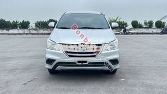 Toyota Innova 2.0E 2016