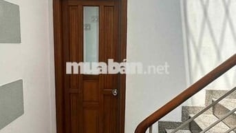 Pass phòng trọ chính chủ + 24 m^2 + Phan Đăng lưu, Bình Thạnh