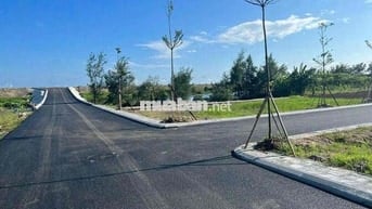 Cần bán lô đất mặt đường 21m, cách biển 100m ở Thịnh Long - Nam Định P