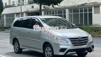 Toyota Innova 2.0E 2016
