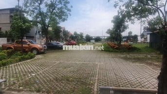 NGAY CẦU THĂNG LONG - Ô TÔ 7 CHỖ THÔNG - VÀI BƯỚC RA HỒ ĐIỀU HÒA