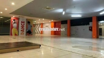 cho thuê nhà 3 lầu đường nguyễn văn linh , Cách KCX tân thuận 150m