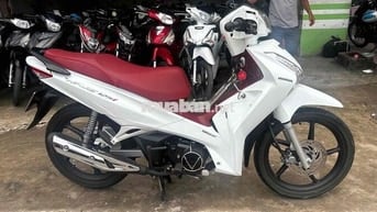 Wave i 125 thái 2019 trắng đỏ ( hỗ trợ góp )