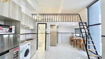 CĂN HỘ DUPLEX BALCONY, MÁY GIẶC RIÊNG, THANG MÁY NGAY NGÃ TƯ HÀNG XANH
