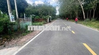 10X40 ĐẤT XÂY DỰNG TỰ DO, GIÁ  400TR, SỔ SẴN NGAY KCN