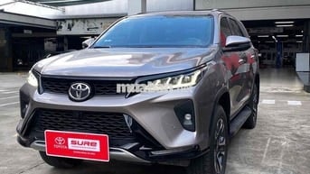 Toyota Fortuner Legender đồng gia đình 1 chủ zin